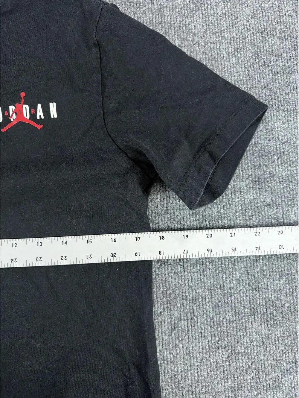 Air‎ Jordan Nike Red Black T-Shirt Small - Basketball, Activewear